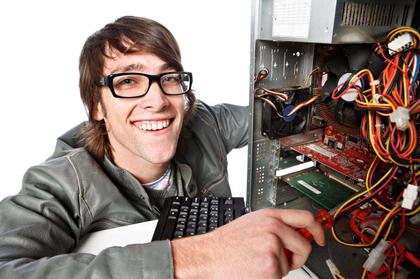 Мастер по ремонту компьютеров в Томилино