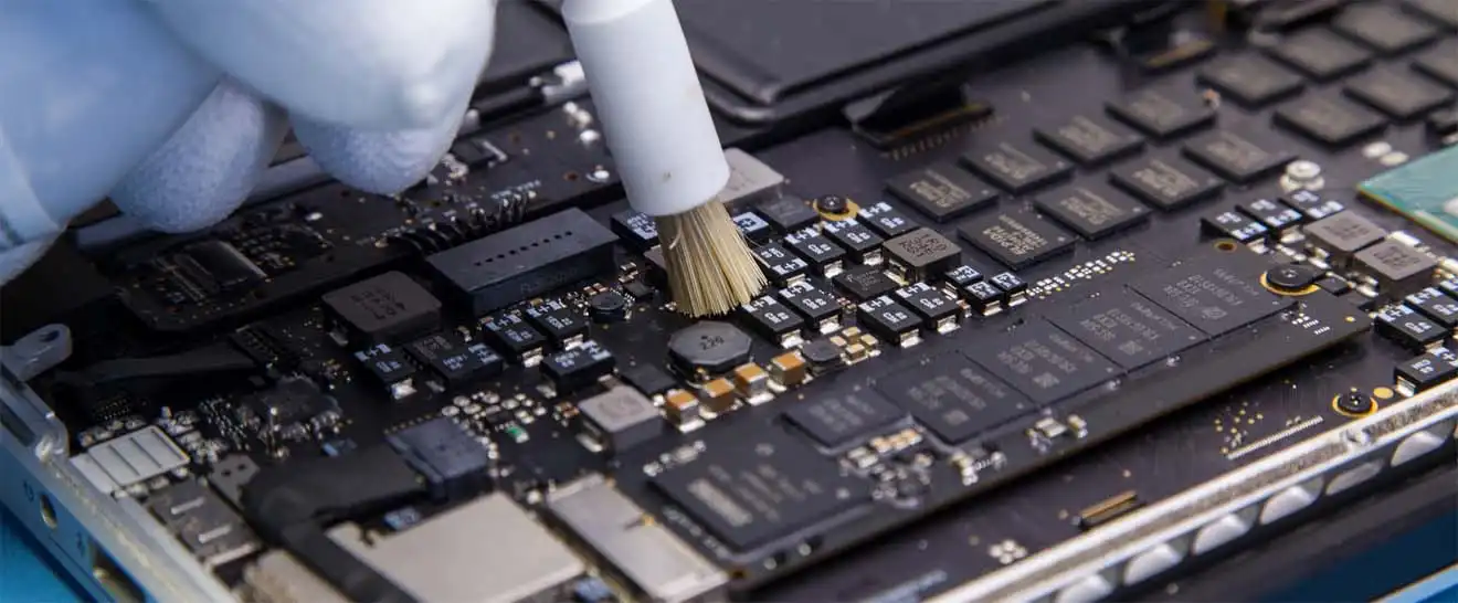 Чистка Apple MacBook от пыли в Томилино | Замена термопасты
